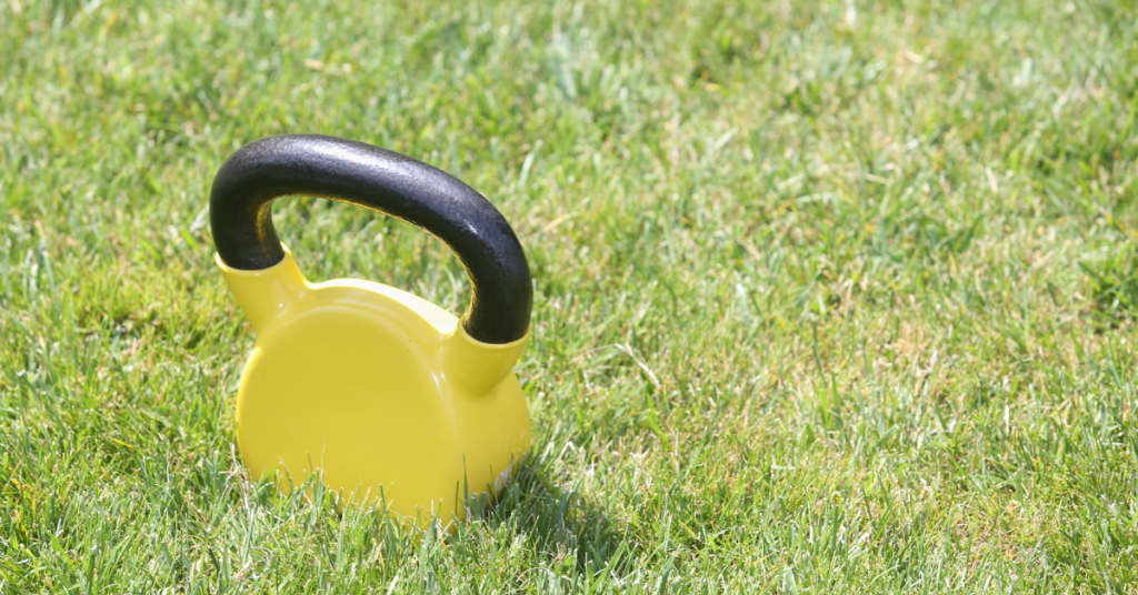 Kettlebell for a whole range of outdoor training exercises 